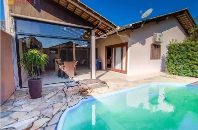 Casa para Venda em Barra Velha, Centro, 3 dormitórios, 2 banheiros, 3 vagas