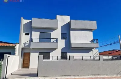 Casa para Venda em Navegantes, Meia Praia, 2 dormitórios, 2 suítes, 2 banheiros, 1 vaga