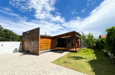Casa para Venda em Barra Velha, Nova Barra Velha, 3 dormitórios, 1 suíte, 2 banheiros, 2 vagas