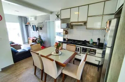 Casa para Venda em Barra Velha, Vila Nova, 4 dormitórios, 1 suíte, 2 banheiros, 2 vagas