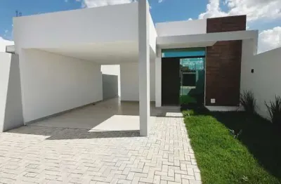 Linda casa disponível para venda, perfeita para quem busca conforto e uma excele