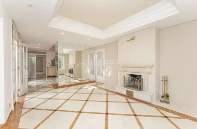 Casa de condomínio com 471.1 m², 4 quartos sendo 4 suítes à venda no bairro ahú.