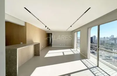 Apartamento com 123 m², 3 quartos sendo 2 suítes à venda no bairro batel.