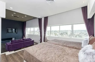Cobertura com 258 m², 2 quartos sendo 2 suítes à venda no centro cívico