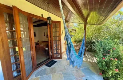 Casa em condomínio para locação anual em armação dos búzios,