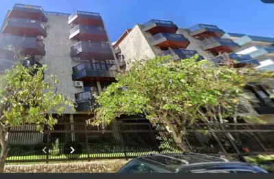 Apartamento espaçoso á venda com suíte e varanda – passagem / praia do forte