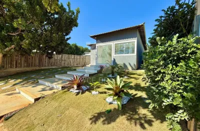 Casa linear nova em condomínio – locação anual em búzios