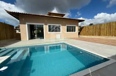 Casa linear à venda com piscina privativa em condomínio completo, armaçao dos búzios