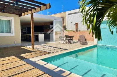 Casa de alto padrão para locação anual - piscina privativa– centro de búzios