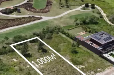 Terreno plano, exclusivo  à venda em búzios, localização privilegiada.