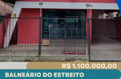 Oportunidade de negócio ímpar.casa para fins residenciais e comerciais no balneário estreito .
