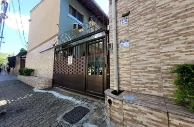 Casa de condomínio á  venda com   3 quartos -75 m² - praça seca - rio de janeiro