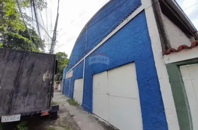 Galpão com 987 m² no bairro de quintino no rio de janeiro