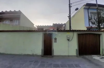 Casa à venda com 4 quartos, 250 m² – realengo, rio de janeiro