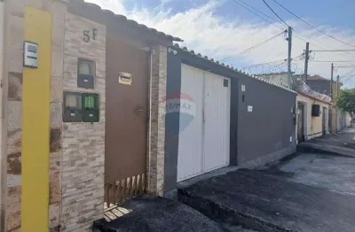 Casa à venda com 2 quartos, 52 m² em oswaldo cruz, rio de janeiro.