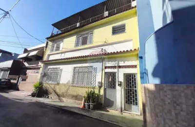 Casa de vila com 2 quartos e terraço com 160 m² no campinho - rio de janeiro