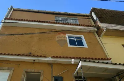 Casa á venda com 2 quartos e com 130m² em vila militar - rio de janeiro