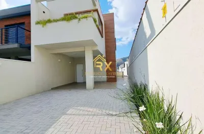 Casa alto padrão, com 3 quartos amplos, no residencial são bernardo, região oeste de poços de caldas