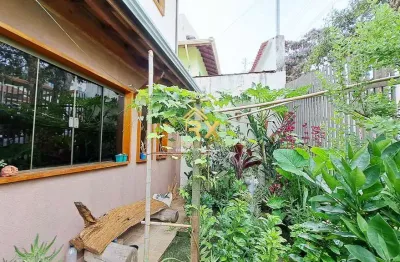 Casa com 4 quartos à venda no Jardim Country Club, Poços de Caldas , 158 m2 por R$ 850.000