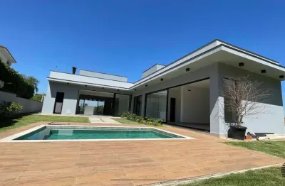 Casa incrível disponível para venda, no condomínio campos de santo antônio i em itu.