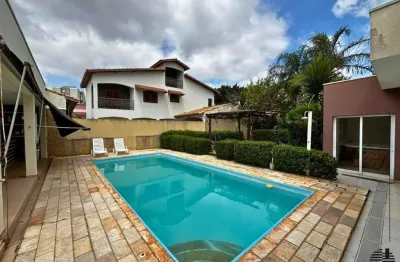 Casa com 3 dormitórios para alugar, 280 m² por R$ 6.295/mês - Parque Residencial Mayard - Itu/SP