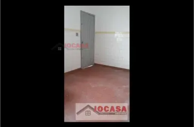 Terreno com tres casas para renda na rua petrobras vila antonieta