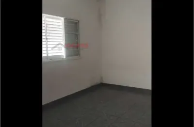 Casa com 2 quartos para alugar na Vila Antonieta, São Paulo 