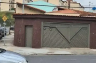 Casa com 2 dormitórios  sendo 1 deles suite no bairro dos casas em são bernardo do campo