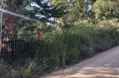 Terreno à venda no Bairro das Leais, Serra Negra 