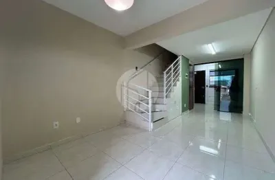 Sobrado geminado à venda com 2 quartos – costa e silva – joinville/sc