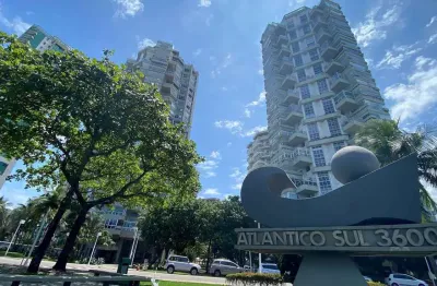 Apartamento com 3 quartos à venda na Avenida Lúcio Costa, 3600, Barra da Tijuca, Rio de Janeiro