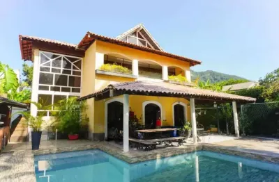 Casa espetacular no condomínio maramar – ampla, confortável e com preço reduzido!