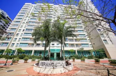 Apartamento com 2 dormitórios à venda, 65 m² por r$ 620.000,00 - rio 2 - rio de janeiro/rj