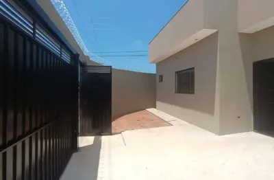 Casa com 2 quartos sendo 1 suíte - bosque das araras em três lagoas / ms