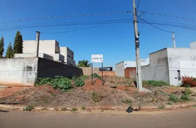 Terreno à venda no Jardim dos Ipês, Três Lagoas 