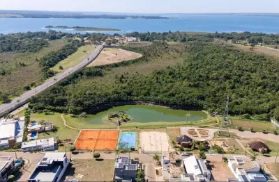 Terreno à venda no Village do Lago, Três Lagoas 