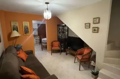 Sobrado para Venda em Jundiaí, Centro, 2 dormitórios, 2 banheiros, 1 vaga