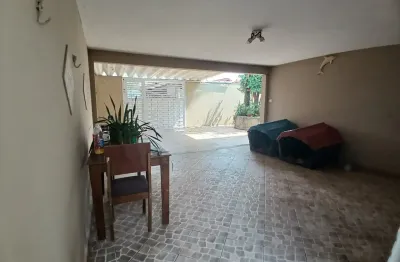 Linda casa 3 dormitorios maracana lado praia 2wc garagem ampla