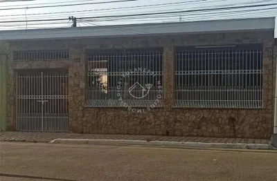 Terreno amplo com casa terrea e sobrado na vila sao francisco – ideal para morar ou investir