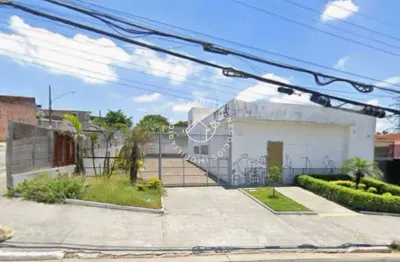 Predio comercial a venda na av. imperador – amplo, moderno e bem localizado!
