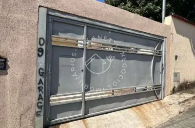 Casa para locacao com amplo quintal e garagem para ate 10 carros na vila re – proximo a av. itingucu