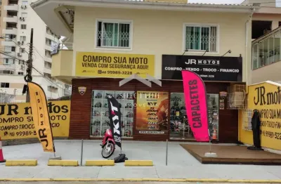 Casa com 4 quartos à venda no Campinas, São José 
