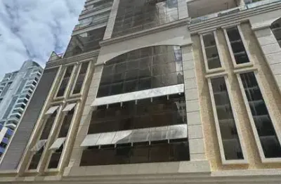 Apartamento com 3 dormitórios à venda sendo 3 suítes, 122 m  por - r  2.198.000,00 - meia praia - it