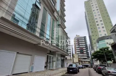 Apartamento à venda, ótima localização no centro, itapema - sc