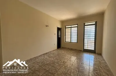 Casa com localização privilegiada no centro de limeira-sp