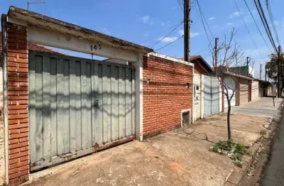 Duas casas no mesmo terreno no jardim santa cecília em limeira-sp