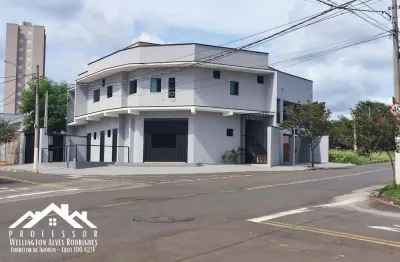 Prédio com casa, apartamentos e salões na cidade universitária i em limeira