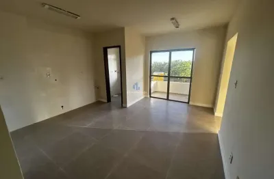 Apartamento à 50 metros da praia — conforto, praticidade e localização privilegiada!