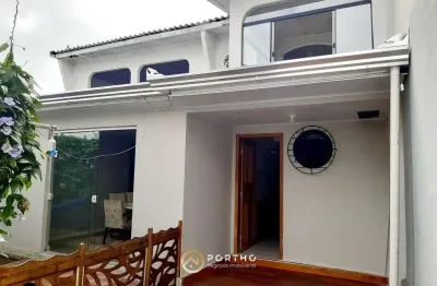 Casa com 3 quartos à venda no Palmital, Paranaguá 
