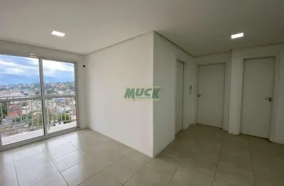 Apartamento com 2 quartos para alugar no Primavera, Novo Hamburgo 
